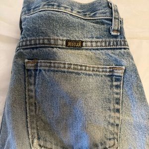 Cute vintage looking jeans